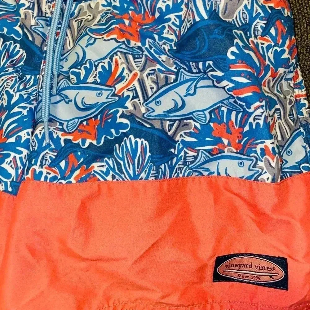 🔴Vineyard Vines Bathing Suit 🌟